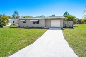 2180 NW Sunset Blvd, Jensen Beach, FL 34957, Sold 02/26/19