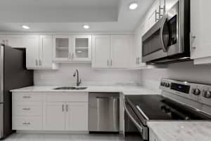 86 Mac Farlane Dr #9g, Delray Beach, FL 33483, Sold 02/21/20