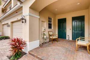 325 SW Otter Run Pl, Stuart, FL 34997, Sold 03/18/19
