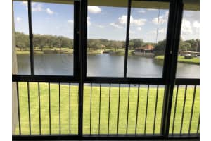 5380 Woodland Lakes Dr, Palm Beach Gardens, FL 33418, Sold 02/26/19