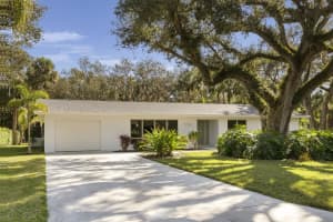 3010 Par Dr, Vero Beach, FL 32960, Sold 06/10/19