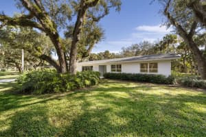 3010 Par Dr, Vero Beach, FL 32960, Sold 06/10/19