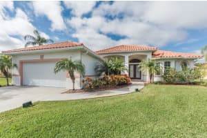 5828 Pine Ridge Cir, Vero Beach, FL 32967, Sold 05/31/19