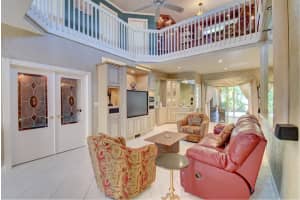 8211 Hampton Wood Dr, Boca Raton, FL 33433, Sold 06/25/19