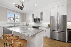 365 E Cannery Row Cir, Delray Beach, FL 33444, Sold 04/30/19