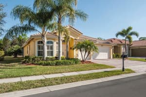 MLS# R10502879, Vero Beach, Florida 32966