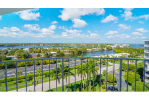 2295 S Ocean Blvd, Palm Beach, FL 33480, Sold 10/23/20