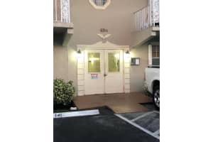 495 SE 8th St, Deerfield Beach, FL 33441, Sold 04/30/19