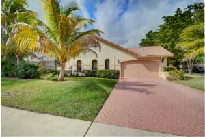 2574 NW 29th Dr, Boca Raton, FL 33434, Sold 08/14/19