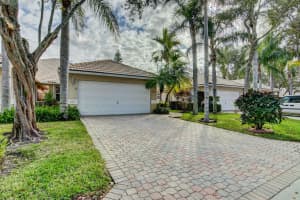 5219 Grande Palm Cir, Delray Beach, FL 33484, Sold 03/22/19