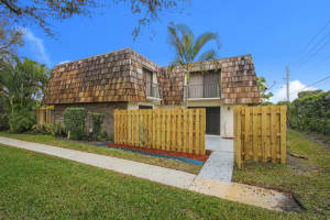 1530 Forest Lakes Cir, West Palm Beach, FL 33406, Sold 03/29/19