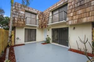 1530 Forest Lakes Cir, West Palm Beach, FL 33406, Sold 03/29/19