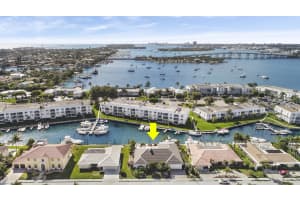 1081 Singer Dr, West Palm Beach, FL 33404, Sold 04/17/19