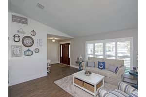 MLS# R10504146, Vero Beach, Florida 32967