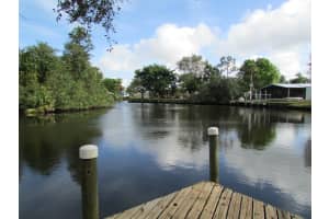 7972 SE Paradise Dr, Stuart, FL 34997, Sold 08/22/19