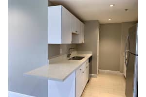 2060 Greenview Shores Blvd, Wellington, FL 33414, Sold 04/29/19