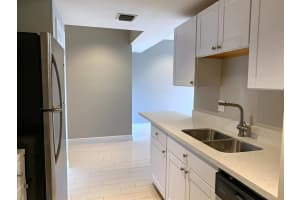 2060 Greenview Shores Blvd, Wellington, FL 33414, Sold 04/29/19