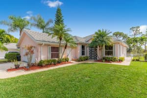 7435 SE Fiddlewood Ln, Hobe Sound, FL 33455, Sold 04/15/19