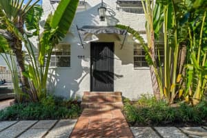 737 Park Pl, West Palm Beach, FL 33401, Sold 06/03/19