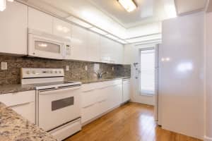 400 Golden Isles Dr, Hallandale Beach, FL 33009, Sold 09/11/19