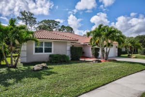 2810 Biarritz Dr, West Palm Beach, FL 33410, Sold 04/12/19
