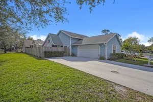397 Park Forest Way, Wellington, FL 33414, Sold 04/29/19