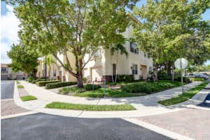 111 Stone Hbr Wy APT F2, Delray Beach, FL 33444, Sold 04/25/19