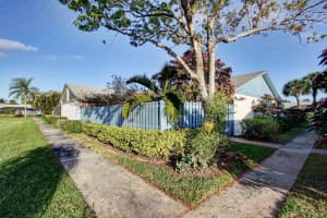 1602 Timberlane Cir, Greenacres, FL 33463, Sold 03/28/19