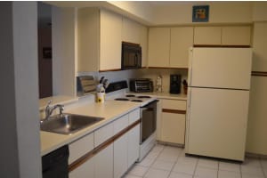 7360 S Oriole Blvd APT 606, Delray Beach, FL 33446, Sold 03/13/19