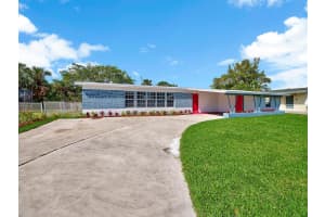 1027 N Australian Ave, West Palm Beach, FL 33401, Sold 09/16/19