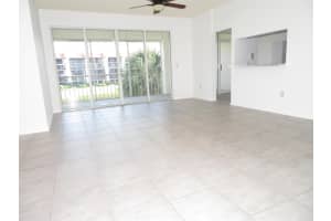 108 Half Moon Cir APT B3, Hypoluxo, FL 33462, Sold 04/02/20