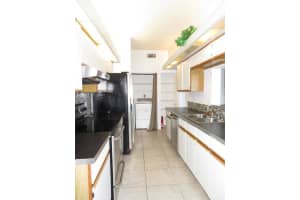 108 Half Moon Cir APT B3, Hypoluxo, FL 33462, Sold 04/02/20