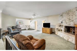 5327 Woods W Dr, Lake Worth, FL 33463, Sold 05/14/19