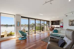 900 NE Spanish River Blvd, Boca Raton, FL 33431, Sold 06/10/19