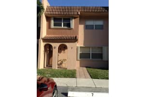 7 Madrid Ln, Davie, FL 33324, Sold 11/08/19