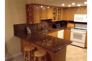 7 Madrid Ln, Davie, FL 33324, Sold 11/08/19