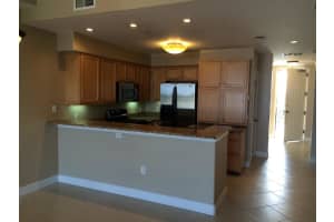 20 Orange Ave, Fort Pierce, FL 34950, Sold 04/16/19