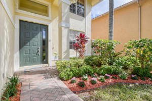 109 Hidden Hollow Dr, Palm Beach Gardens, FL 33418, Sold 04/24/19