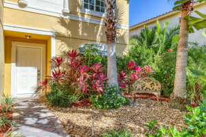 4628 56th Ln, Vero Beach, FL 32967, Sold 08/14/19