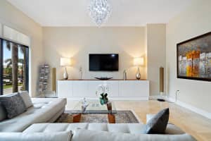 200 E Palmetto Park Rd, Boca Raton, FL 33432, Sold 08/16/19