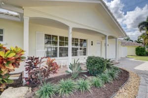 2082 Bonnie St, Boca Raton, FL 33486, Sold 04/05/19