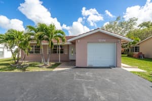 7004 NW 95th Terrace, Tamarac, FL 33321, Sold 04/17/19