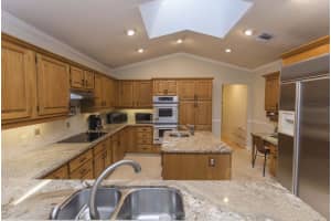 1955 Parkside Cir S, Boca Raton, FL 33486, Sold 06/24/19
