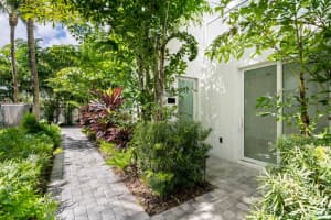 777 NE 4th Ave, Fort Lauderdale, FL 33304, Sold 04/17/19