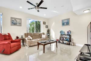3134 N Oasis Dr, Boynton Beach, FL 33426, Sold 06/06/19