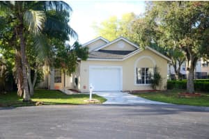 1237 Sussex St, Boynton Beach, FL 33436, Sold 05/29/19