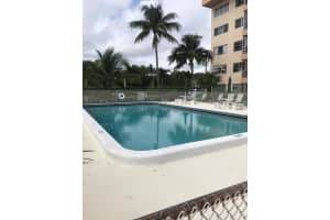 290 W Palmetto Park Rd, Boca Raton, FL 33432, Sold 04/30/20