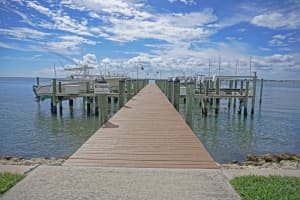 3282 NE Spinnaker Way, Jensen Beach, FL 34957, Sold 05/17/19