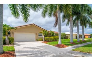 3333 NW 25th Way, Boca Raton, FL 33434, Sold 04/17/19
