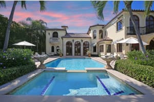 560 Island Dr, Palm Beach, FL 33480, Sold 05/17/19